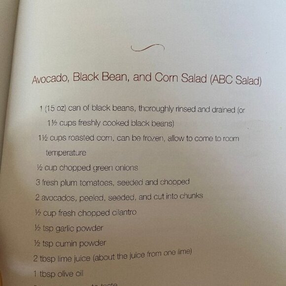 BOOKS ANY 3 FOR $6 - CELEBRITY JANET JACKSON, DEREK JETER & CLASSIC NOVELS, GUC - Picture 6 of 10